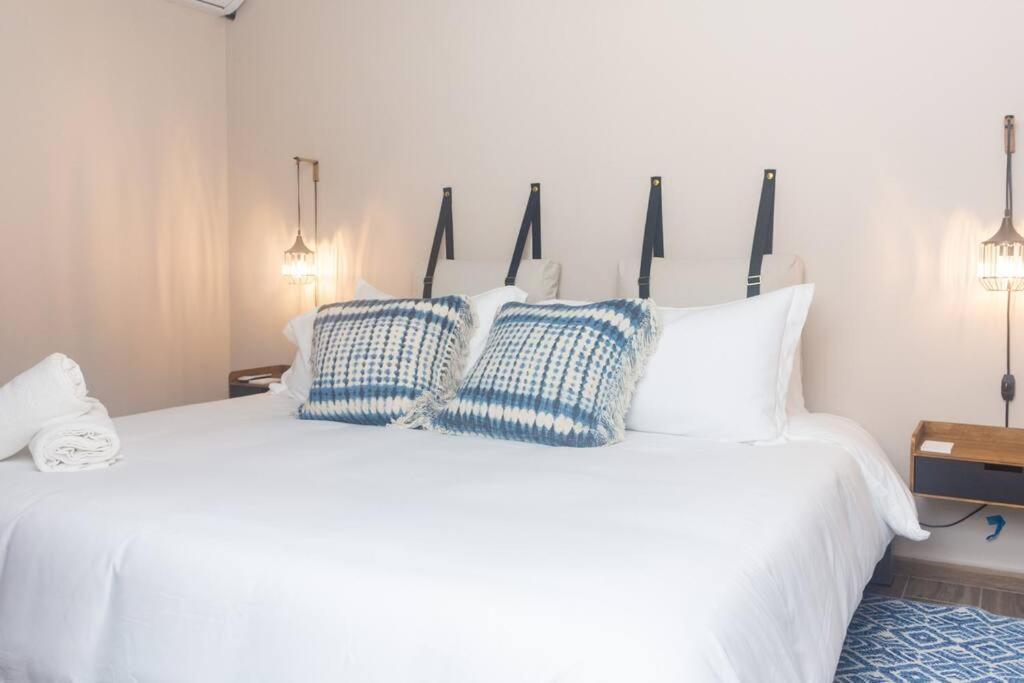 Tradewinds Apartments Simpson Bay Exteriér fotografie
